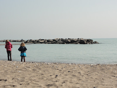 kids at lake ontario