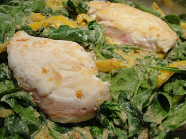 spinach and chicken cooking