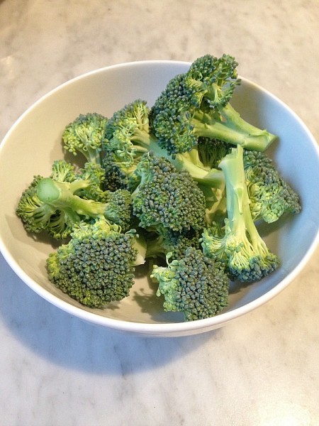 broccoli cut up